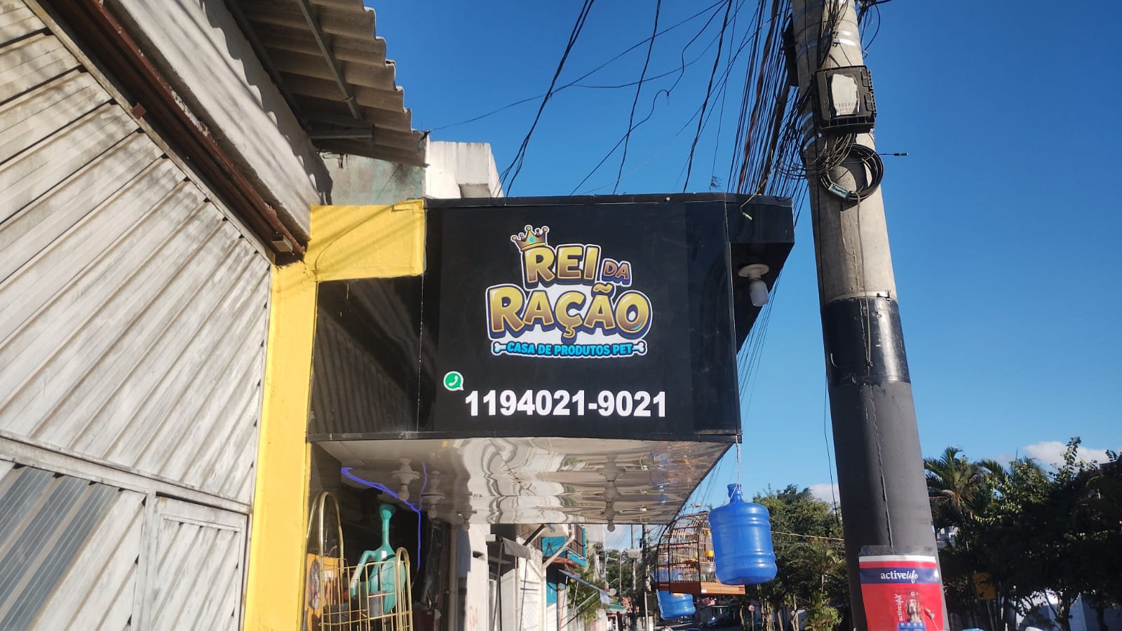 Adesivo para vitrine